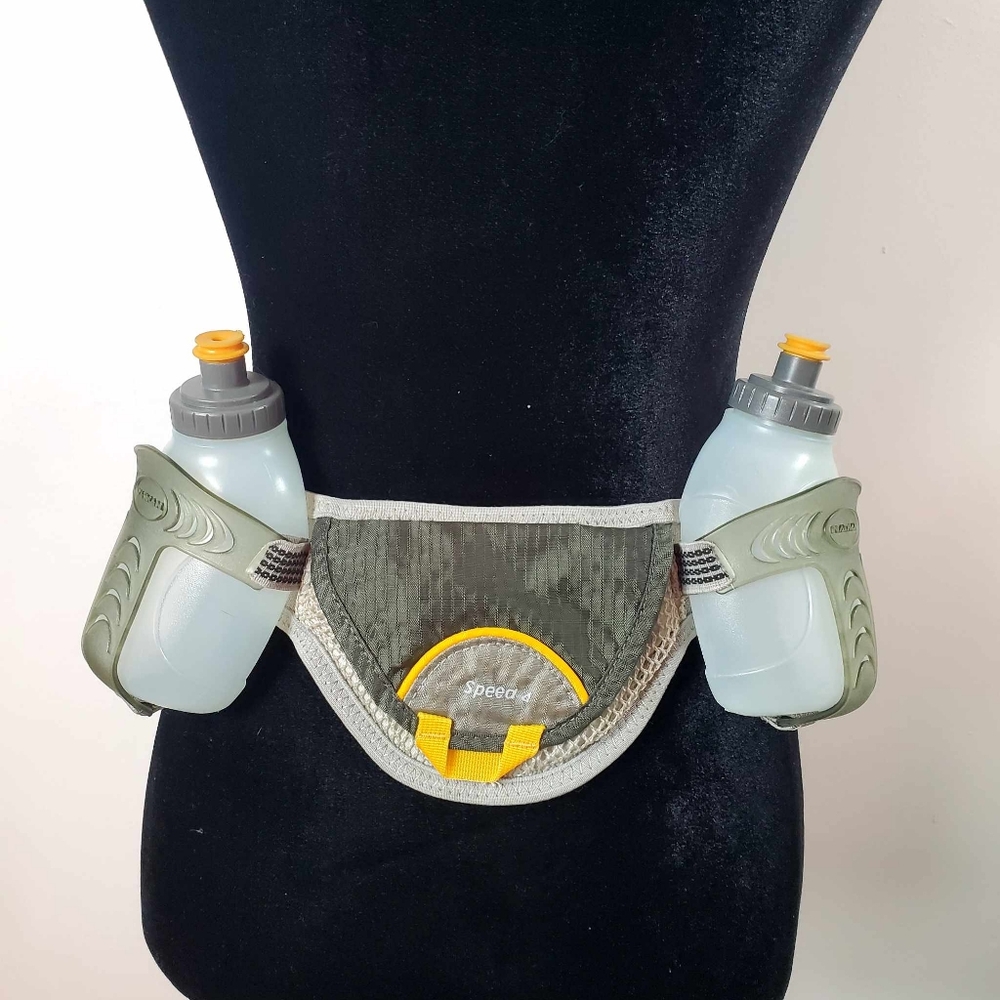SPEED 4-TWO Flask Hydration Running Belt with Front Zippered Pouch - Gray